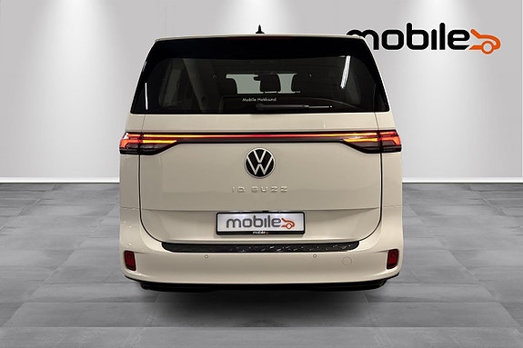 Volkswagen ID. Buzz 4 of 25