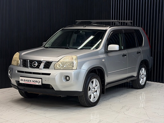 Nissan X-Trail 3 of 5