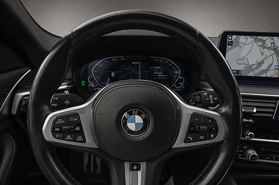 BMW 530e 22 of 30