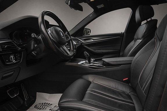 BMW 530e 12 of 30