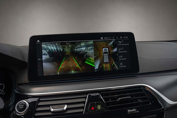 BMW 530e 25 of 30