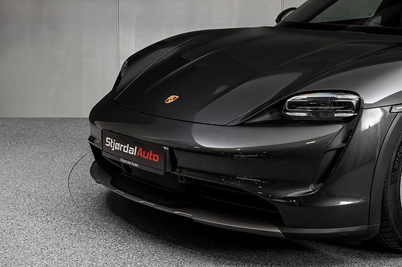 Porsche Taycan 4 3 of 30
