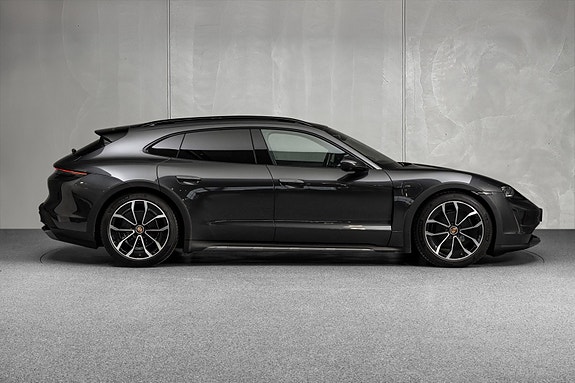Porsche Taycan 4 11 of 30