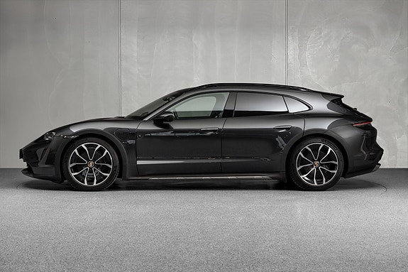 Porsche Taycan 4 4 of 30