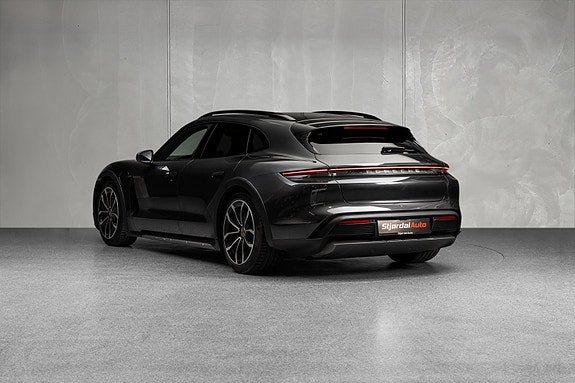 Porsche Taycan 4 6 of 30
