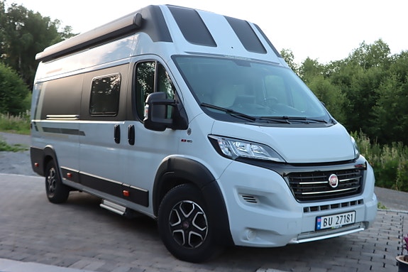 Fiat WEINSBERG CARATOUR OUTLAW 2 of 5