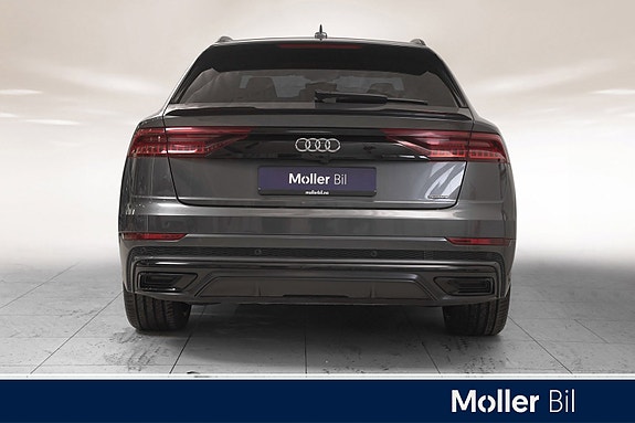 Audi Q8 5 of 5