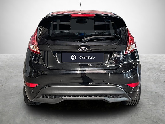 Ford Fiesta 4 of 5