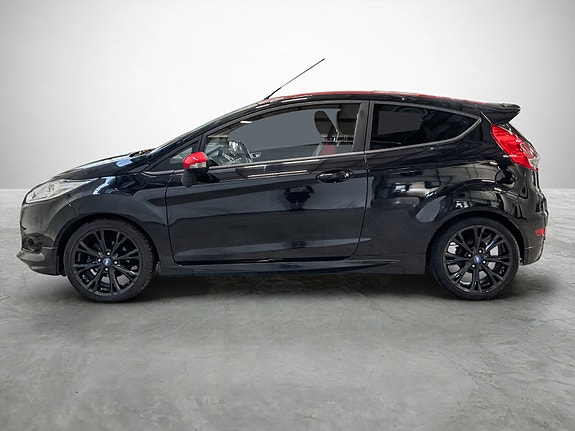 Ford Fiesta 2 of 5