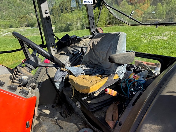 Zetor 8540 m/tvillinghjul framme og bak. 16 of 30