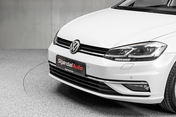 Volkswagen Golf VII 3 of 5