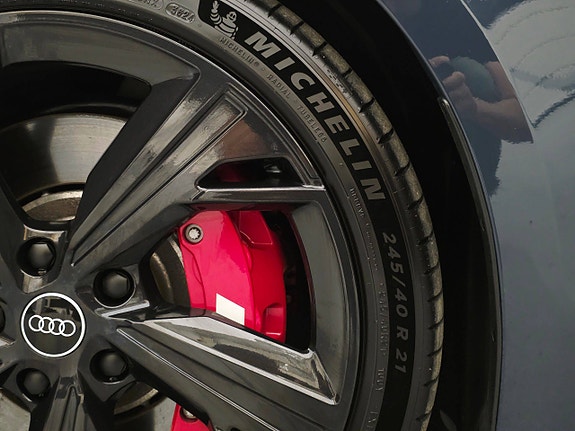 Audi S6 e-tron 17 of 30
