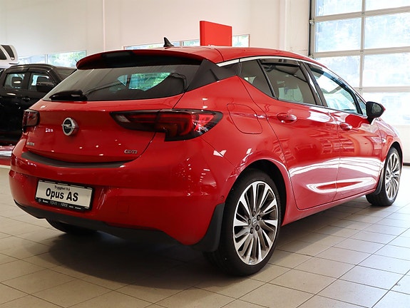 Opel Astra 3 of 5