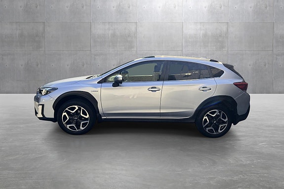 Subaru XV 2 of 5