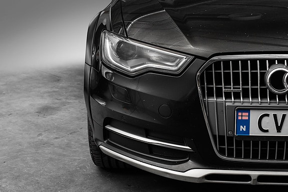 Audi A6 allroad 2 of 5
