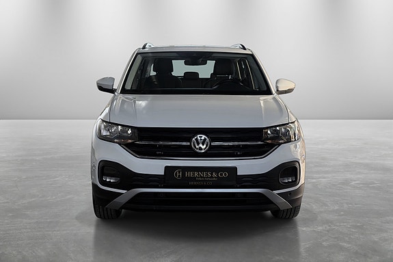 Volkswagen T-Cross 3 of 5