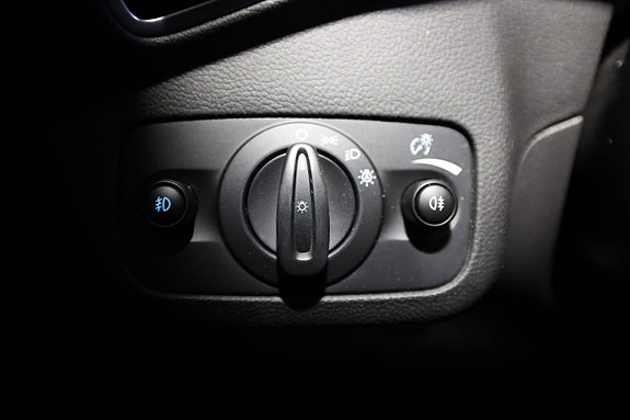 Ford Kuga 12 of 30