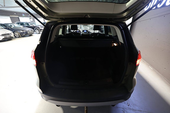 Ford Kuga 26 of 30