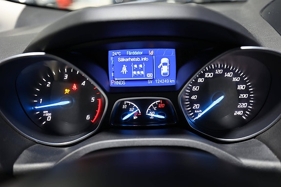 Ford Kuga 18 of 30