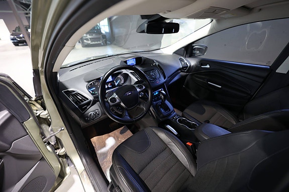 Ford Kuga 11 of 30