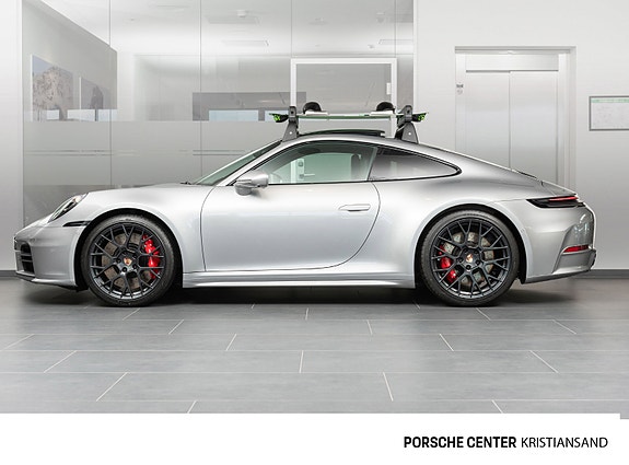 Porsche 911 2 of 5