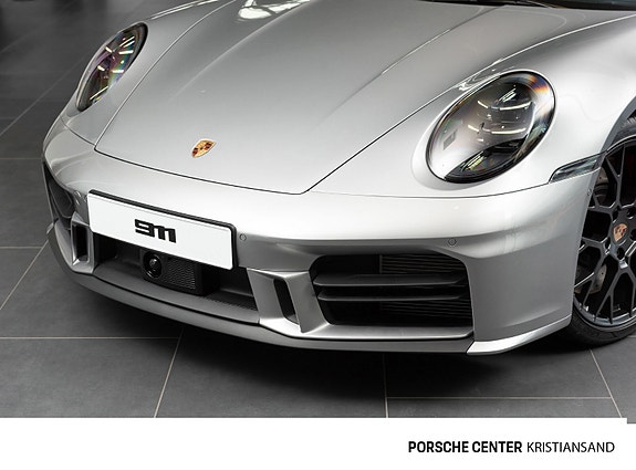 Porsche 911 5 of 5