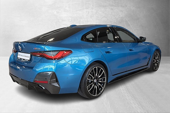 BMW i4 2 of 5