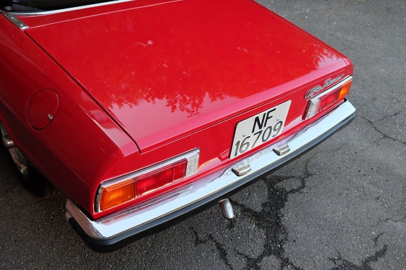 Alfa Romeo Spider 13 of 30
