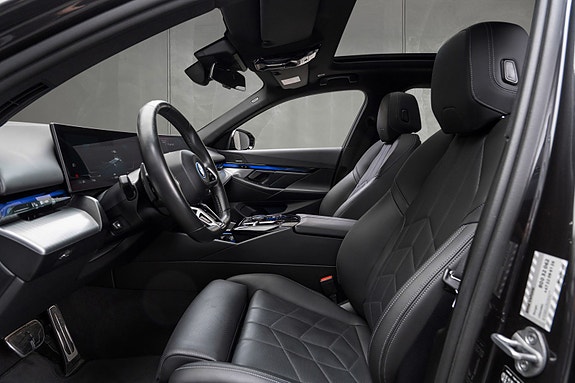 BMW i5 17 of 30
