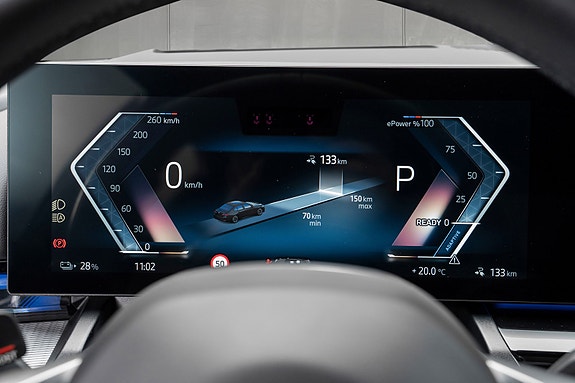 BMW i5 19 of 30