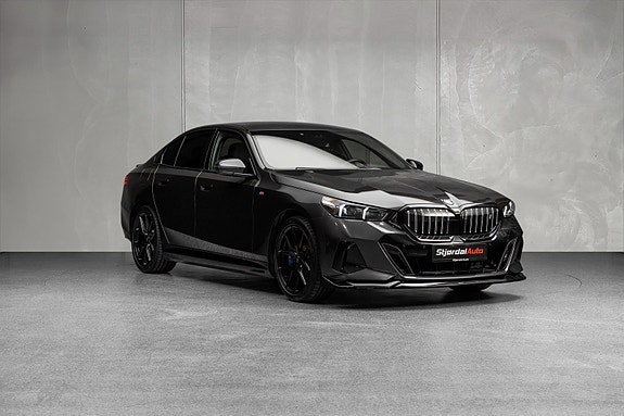 BMW i5 14 of 30