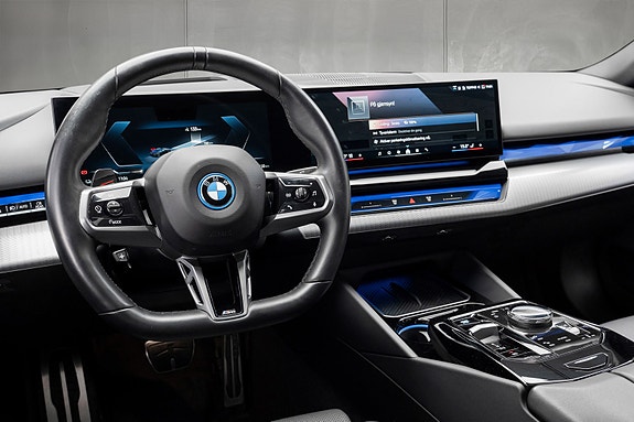 BMW i5 30 of 30