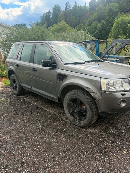 Land Rover Freelander 3 of 5