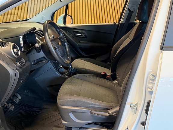 Chevrolet Trax 10 of 22