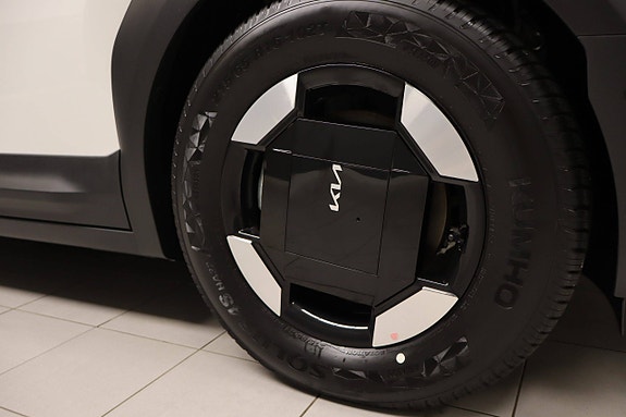 Kia PV5 13 of 30