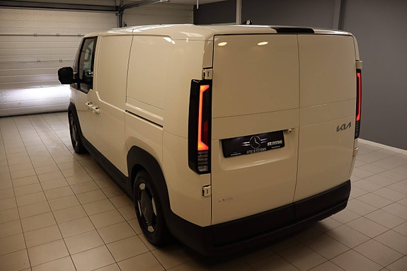 Kia PV5 19 of 30
