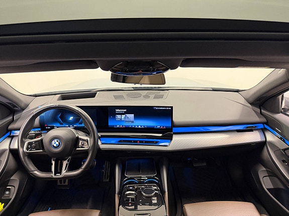 BMW i5 15 of 30