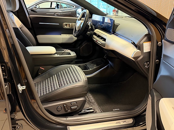 Kia EV4 24 of 25