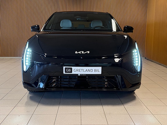 Kia EV4 4 of 25