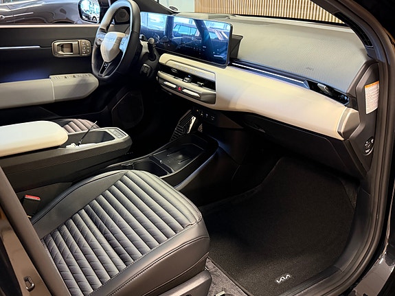 Kia EV4 23 of 25