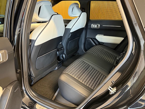 Kia EV4 18 of 25