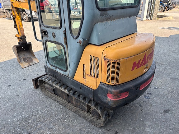 Hanix H15A 4 of 5