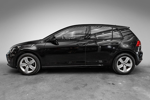 Volkswagen Golf VII 5 of 5