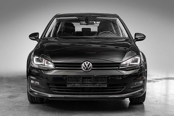 Volkswagen Golf VII 4 of 5