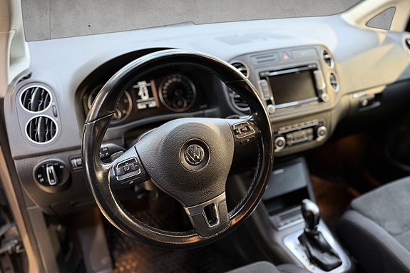 Volkswagen Golf Plus 9 of 30