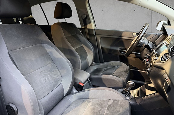 Volkswagen Golf Plus 19 of 30