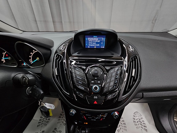 Ford B-MAX 27 of 30