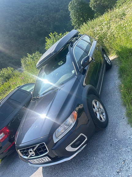 Volvo XC70 3 of 5