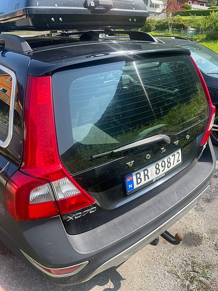 Volvo XC70 4 of 5