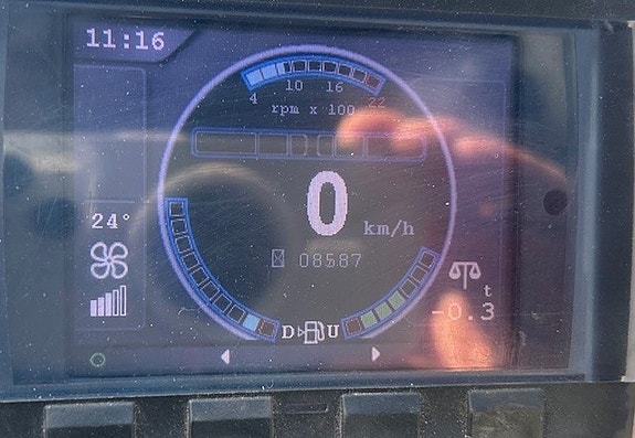 Kalmar DCG180-6 8 of 24